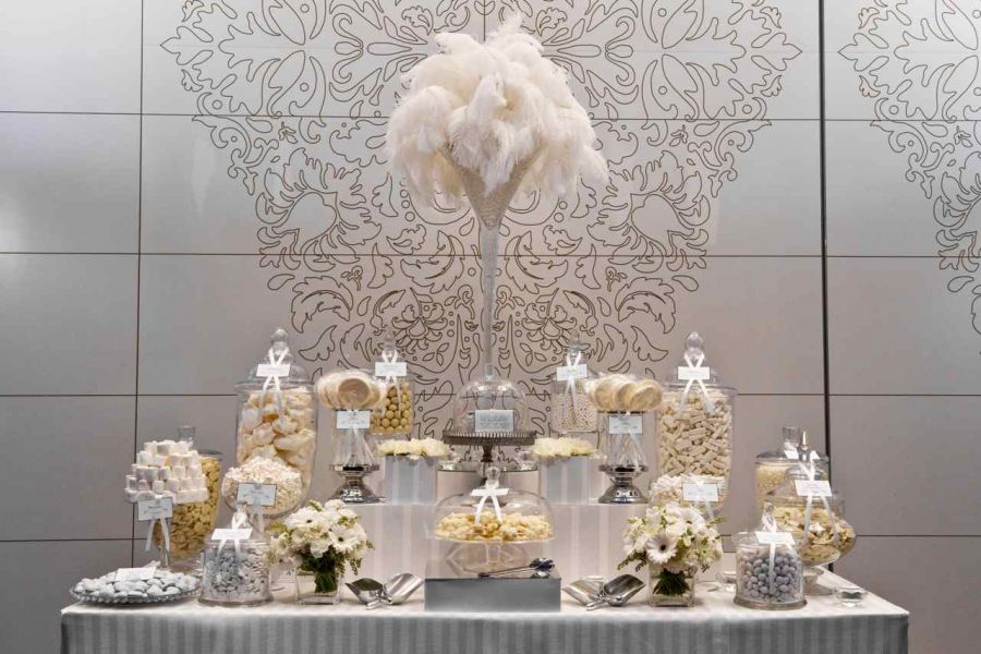 ISES White Candy Buffet
